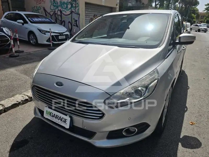 2016 Ford S-Max