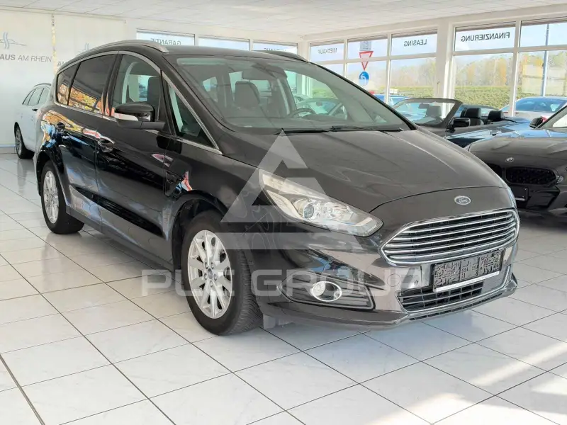 2016 Ford S-Max