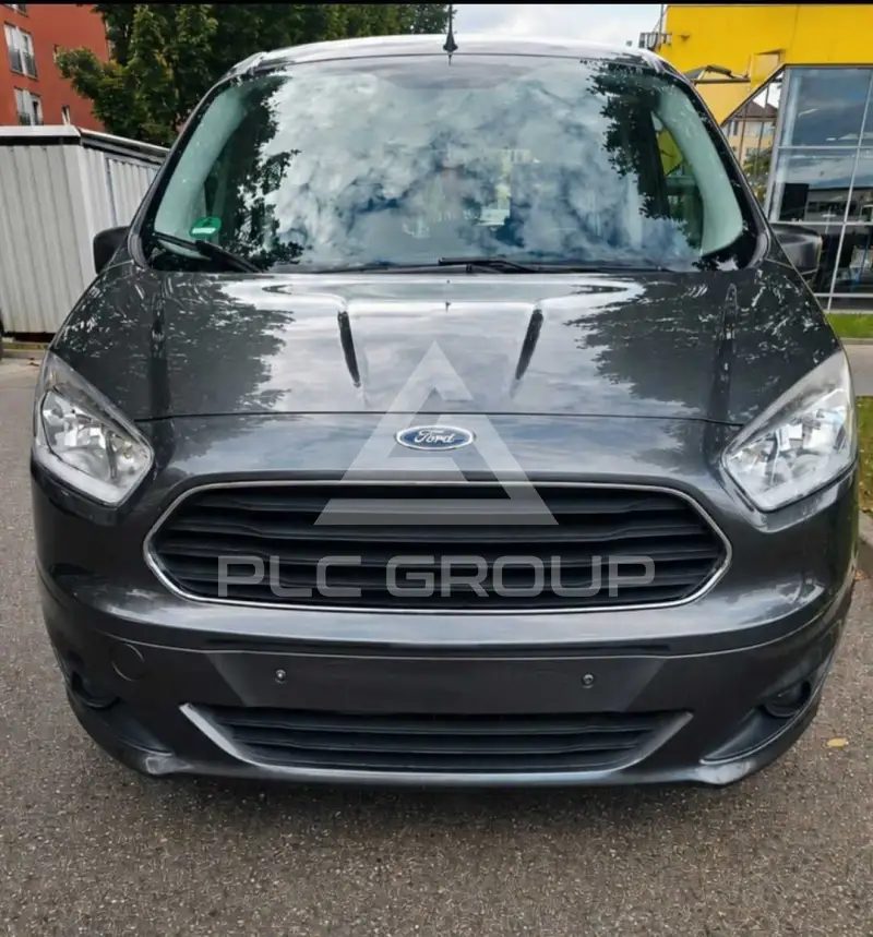 2016 Ford Courier