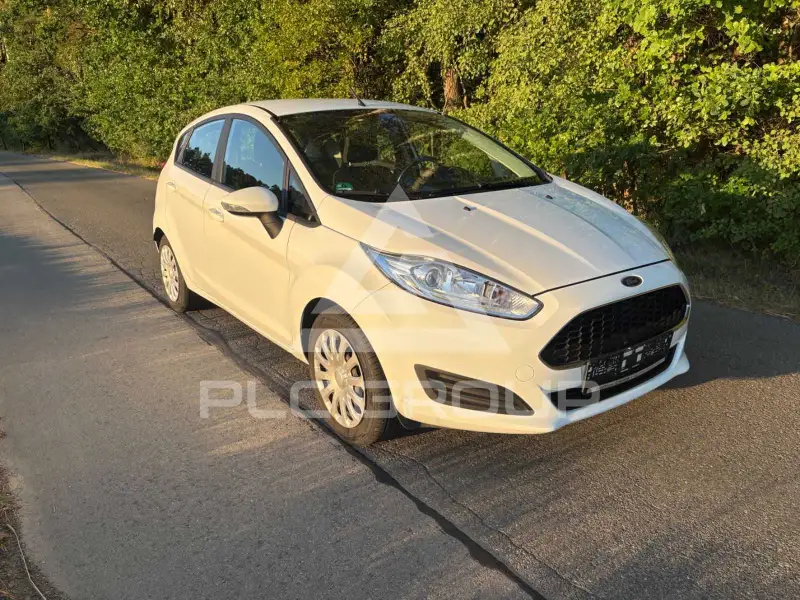 2016 Ford FIESTA