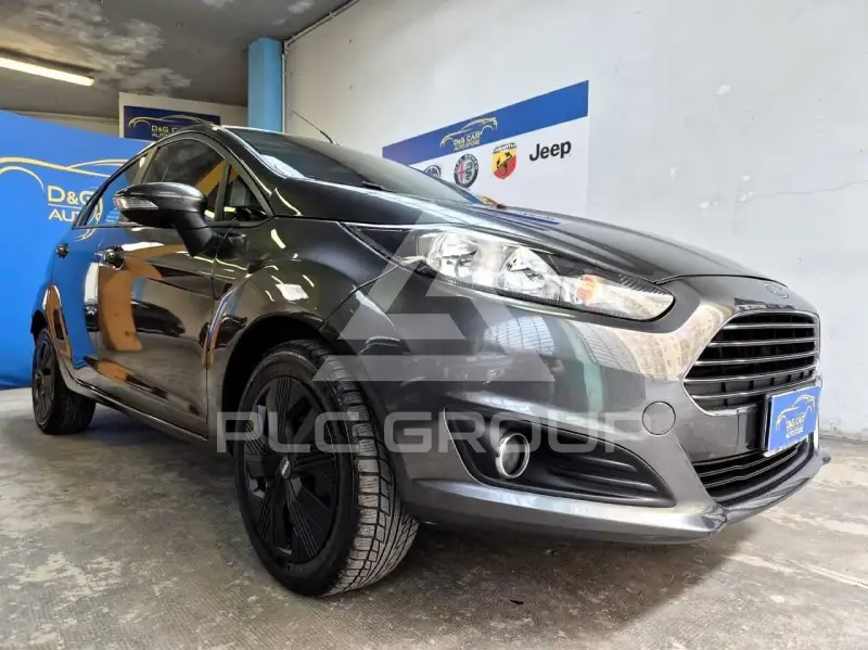 2016 Ford FIESTA