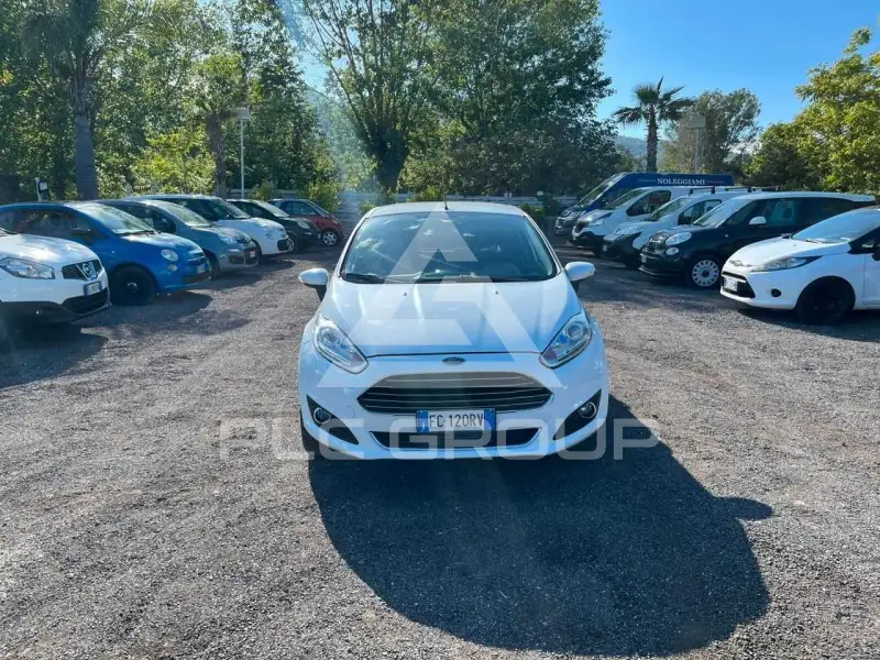 2016 Ford FIESTA