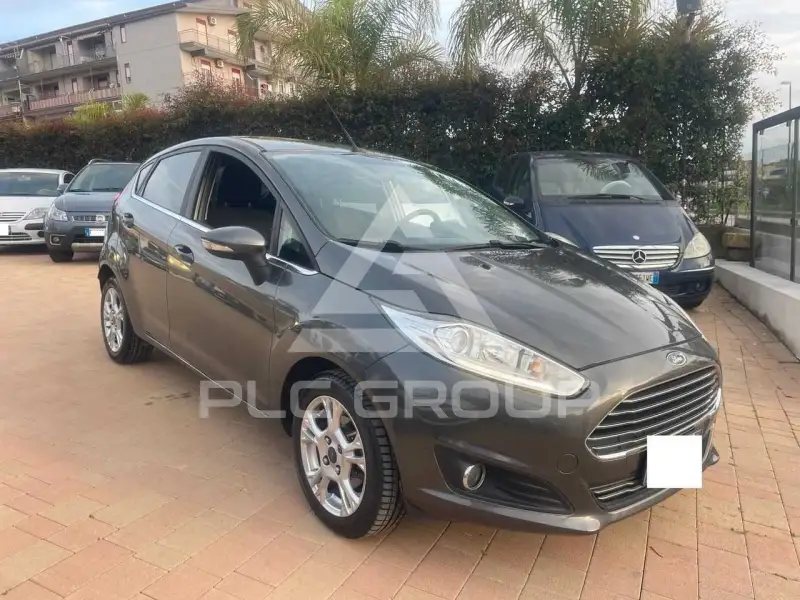 2016 Ford FIESTA