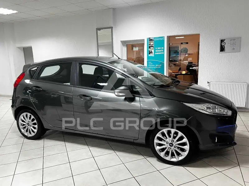 2016 Ford FIESTA