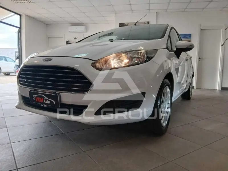 2016 Ford FIESTA