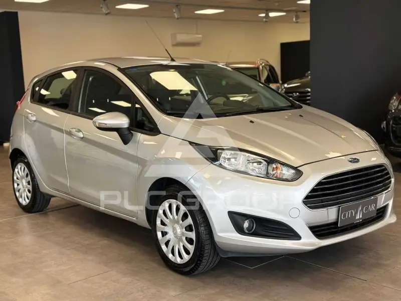 2016 Ford FIESTA