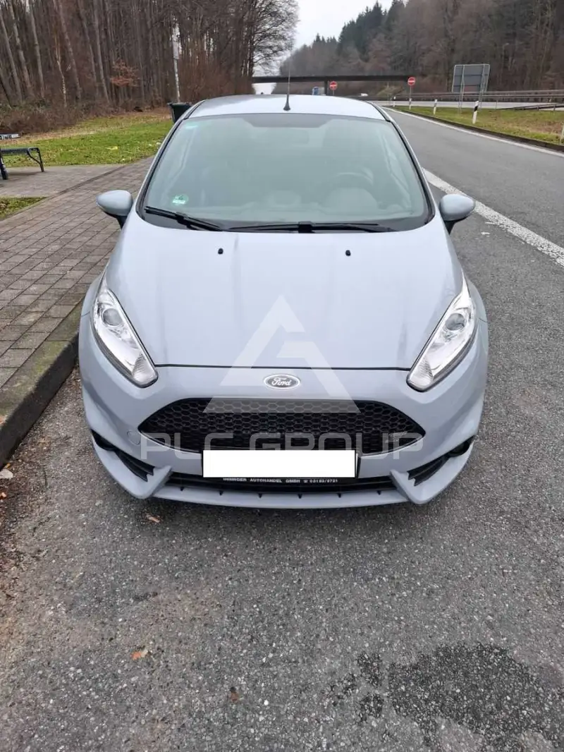 2016 Ford FIESTA