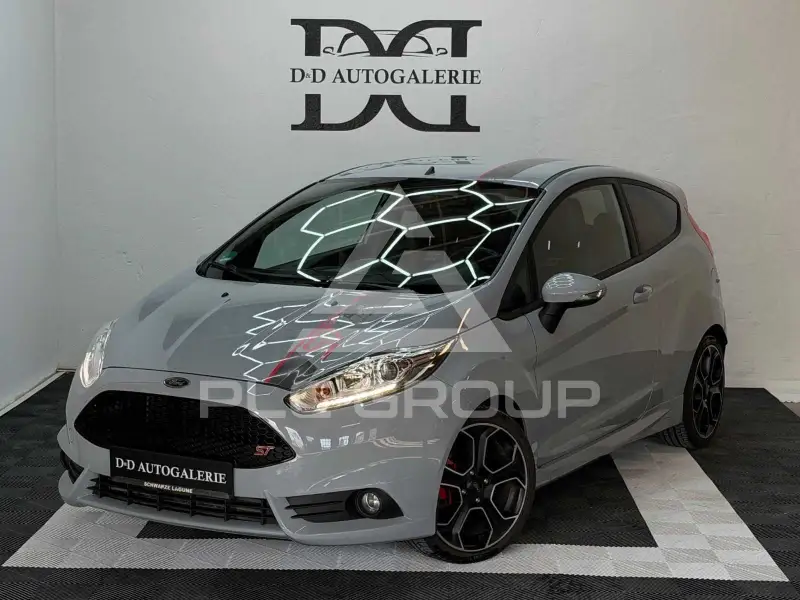2016 Ford FIESTA