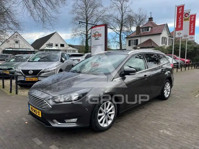 2016 Ford FOCUS