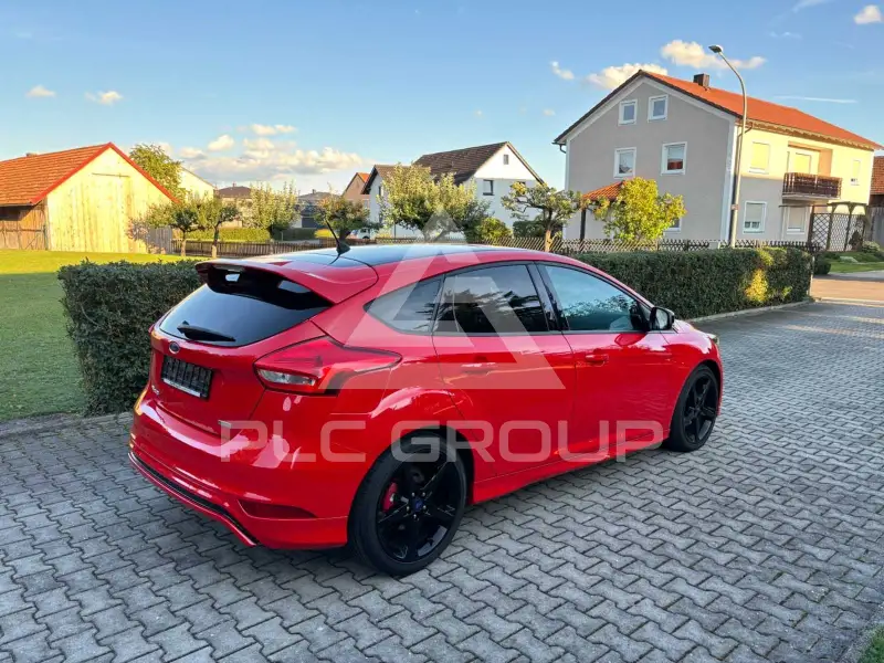 2016 Ford FOCUS