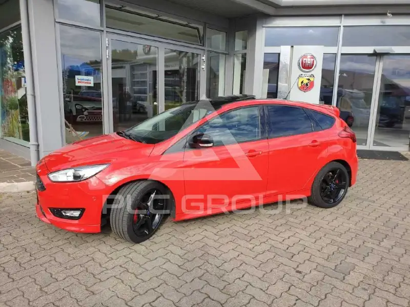 2016 Ford FOCUS