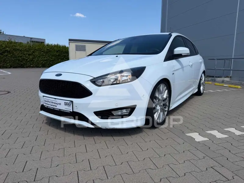 2016 Ford FOCUS