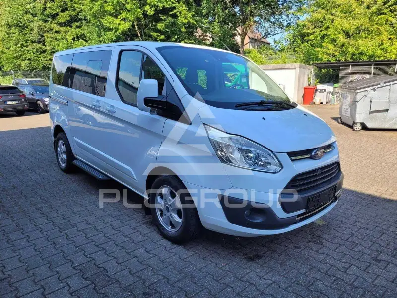 2016 Ford Tourneo