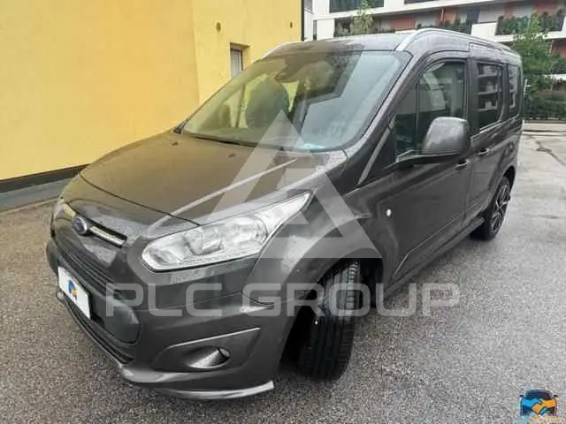 2016 Ford Tourneo