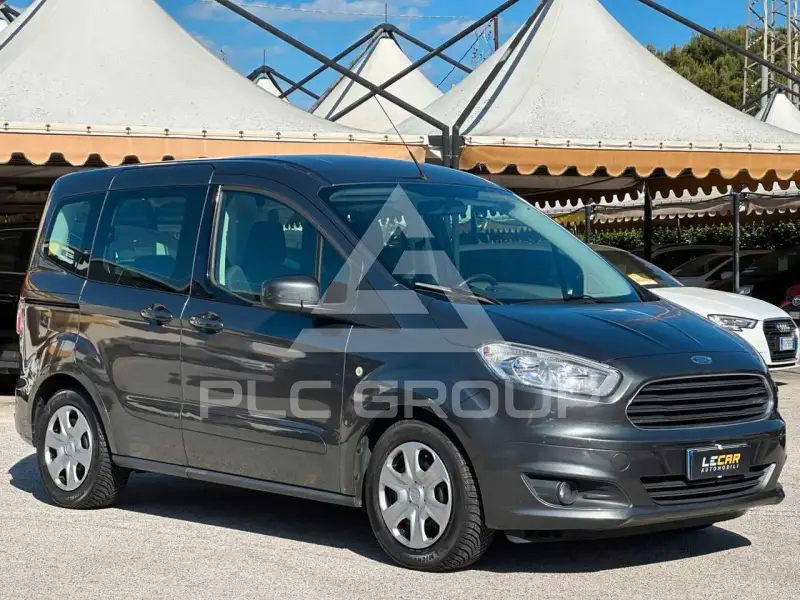 2016 Ford Tourneo