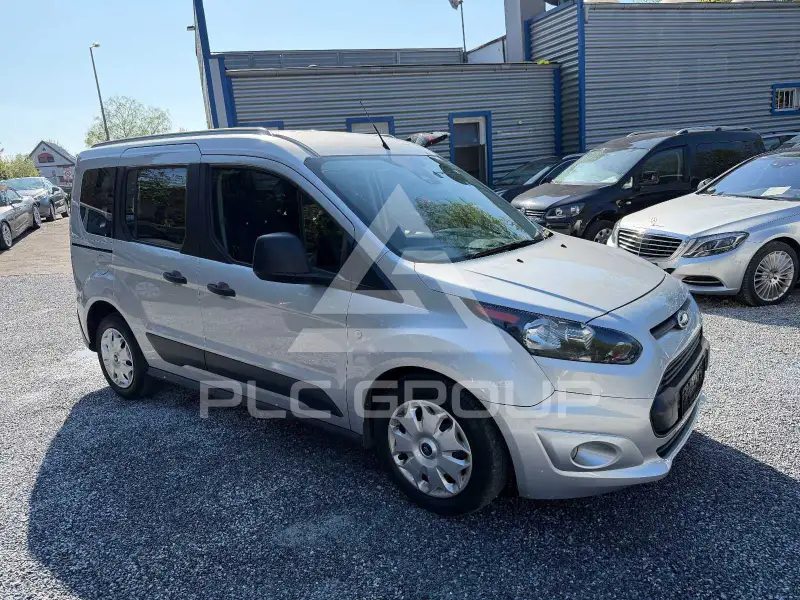 2016 Ford Tourneo