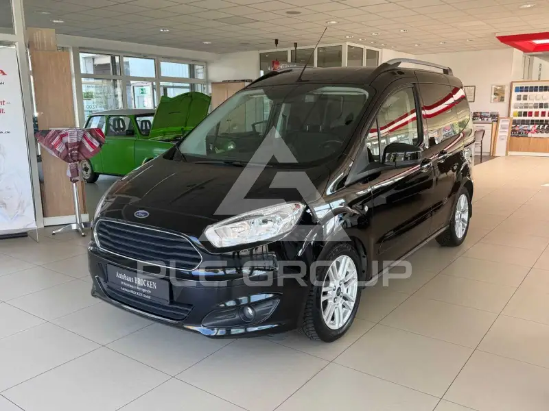 2016 Ford Tourneo