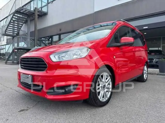 2016 Ford Tourneo