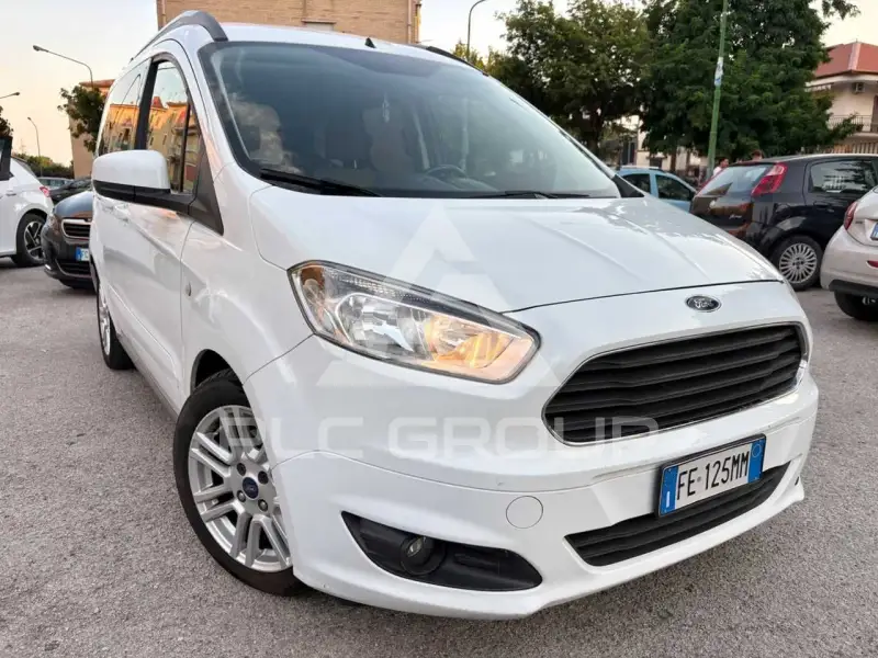 2016 Ford Tourneo