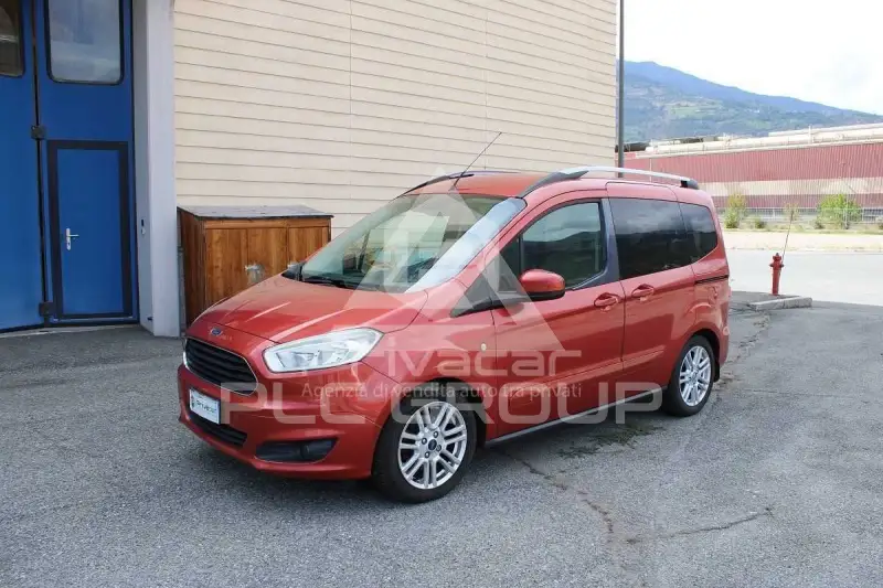 2016 Ford Tourneo