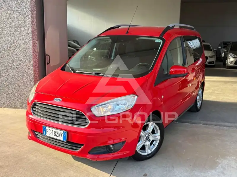 2016 Ford Tourneo