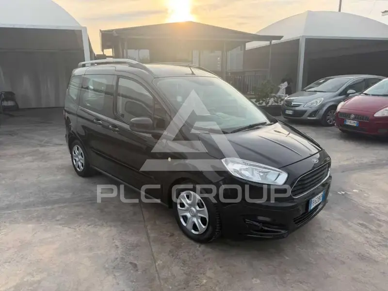 2016 Ford Tourneo