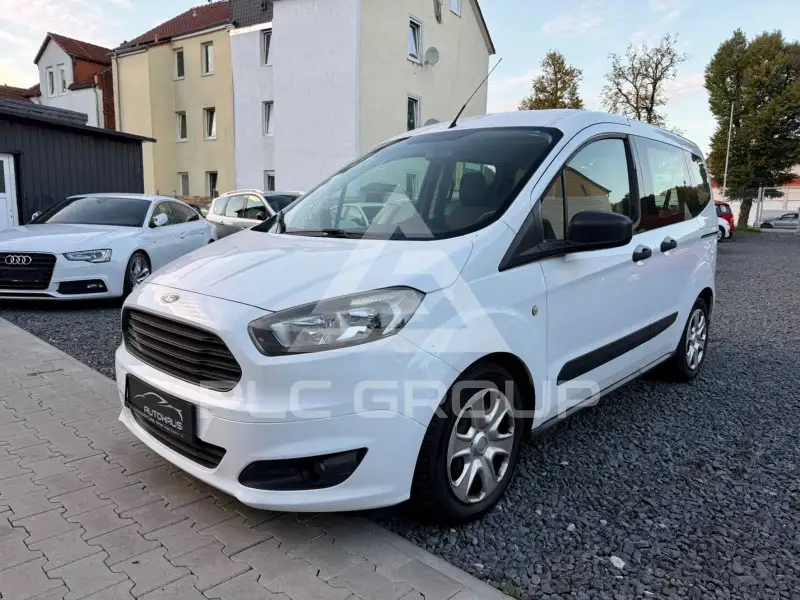 2016 Ford Tourneo