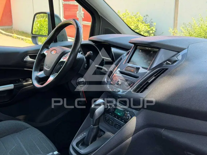 2016 Ford Tourneo