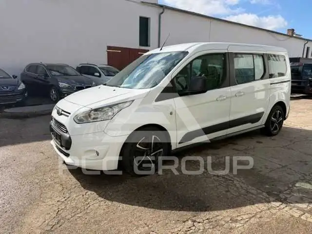 2016 Ford Tourneo