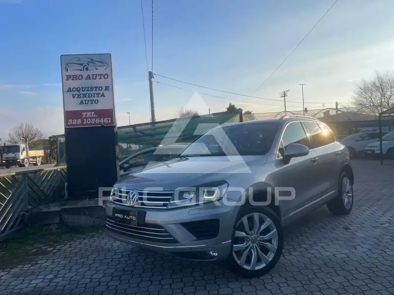 2016 Volkswagen Touareg