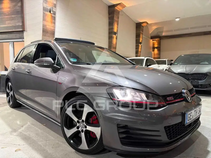 2016 Volkswagen GOLF