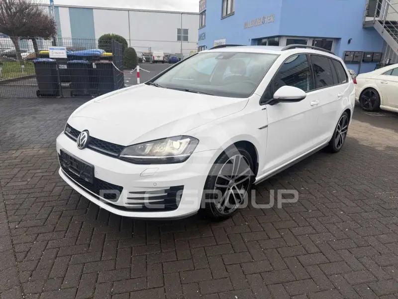 2016 Volkswagen GOLF