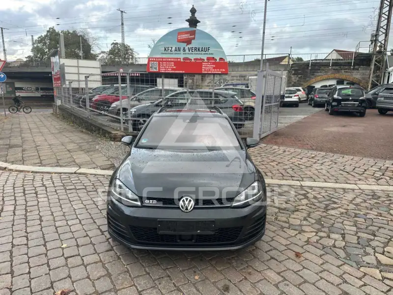 2016 Volkswagen GOLF