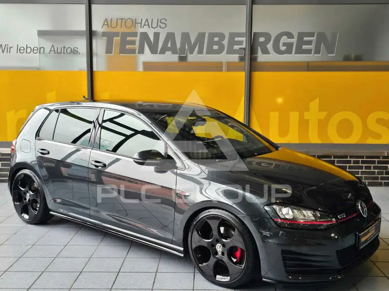2016 Volkswagen GOLF