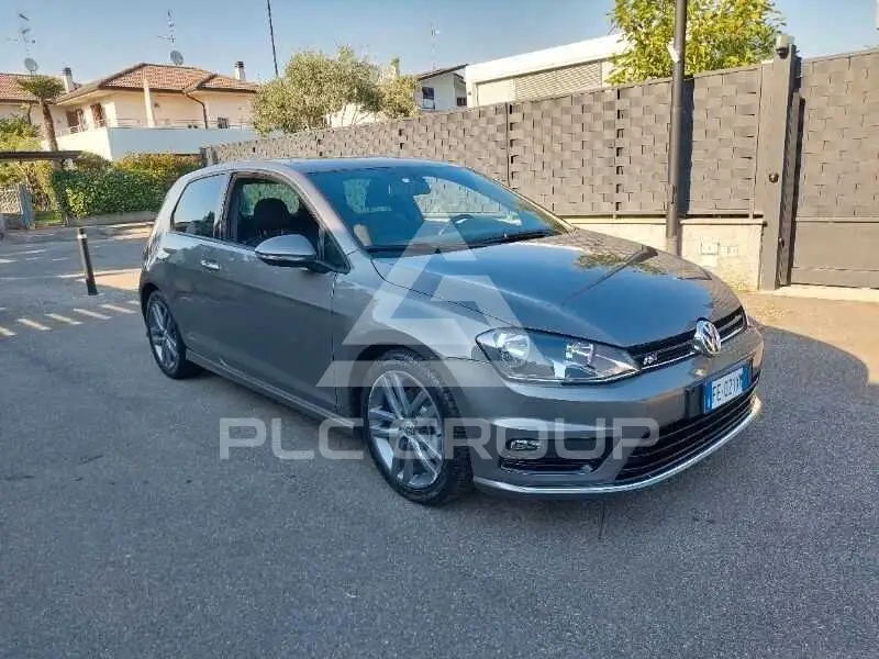 2016 Volkswagen GOLF