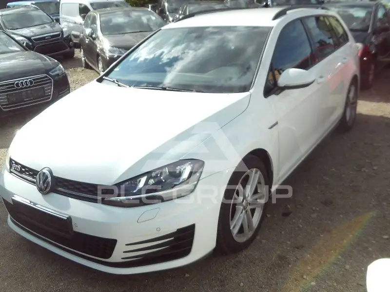 2016 Volkswagen GOLF