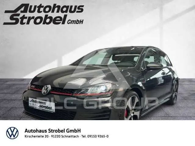 2016 Volkswagen GOLF