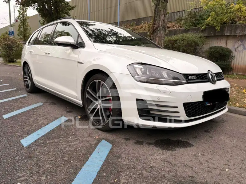 2016 Volkswagen GOLF