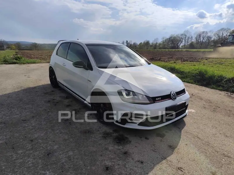 2016 Volkswagen GOLF