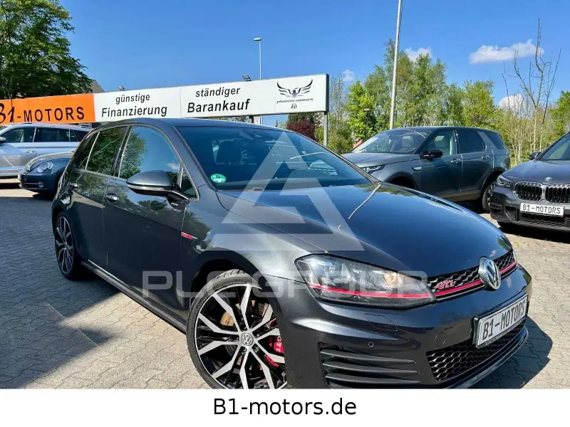 2016 Volkswagen GOLF