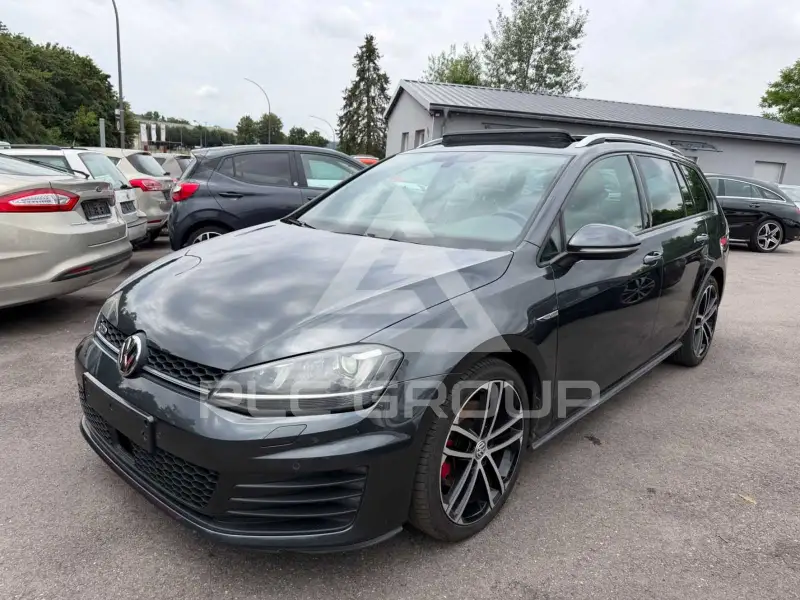 2016 Volkswagen GOLF