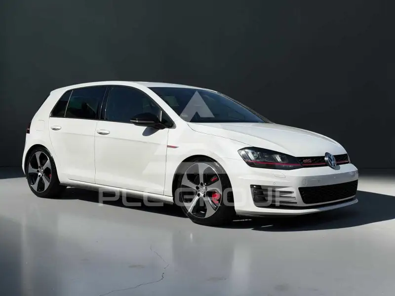 2016 Volkswagen GOLF