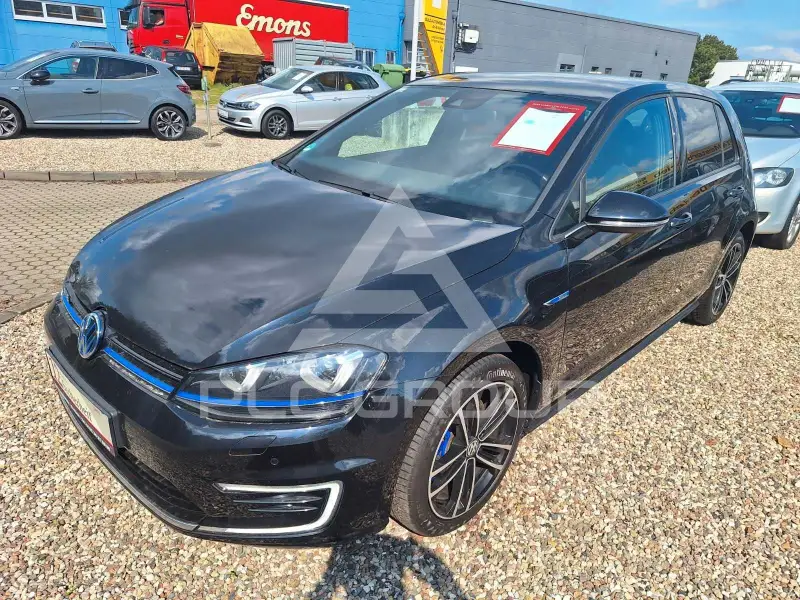 2016 Volkswagen GOLF