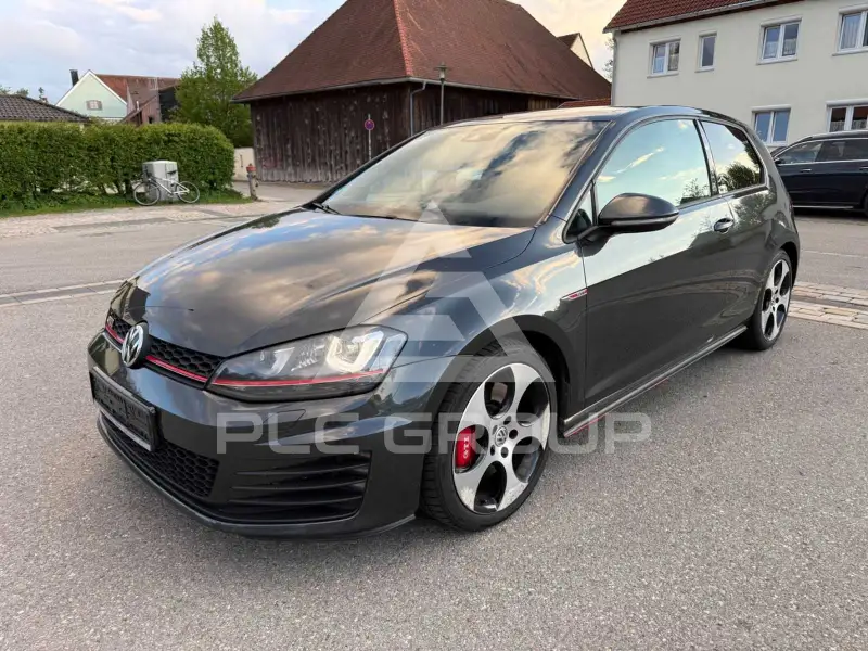2016 Volkswagen GOLF