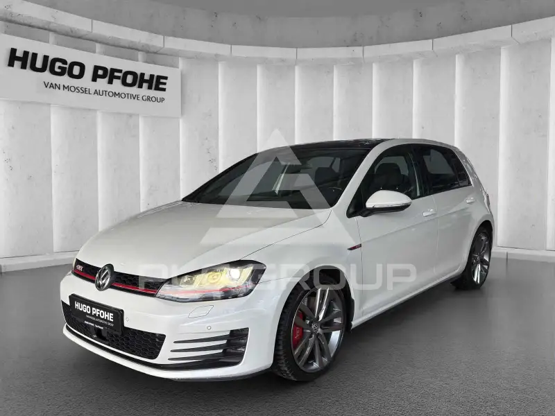 2016 Volkswagen GOLF