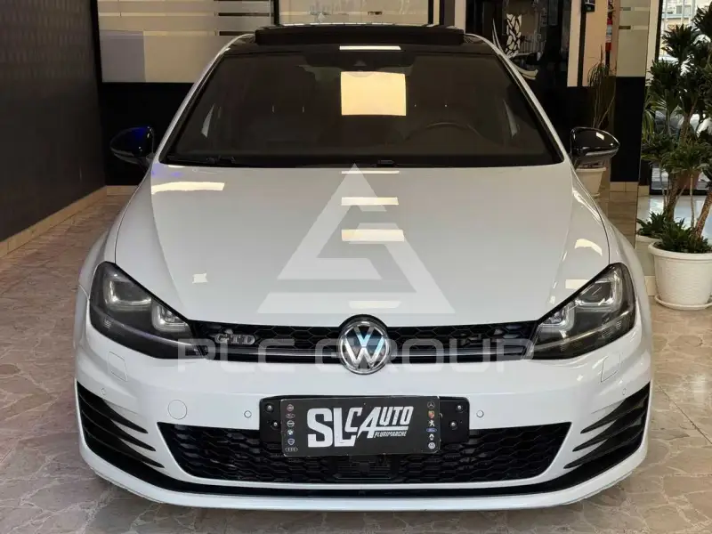 2016 Volkswagen GOLF
