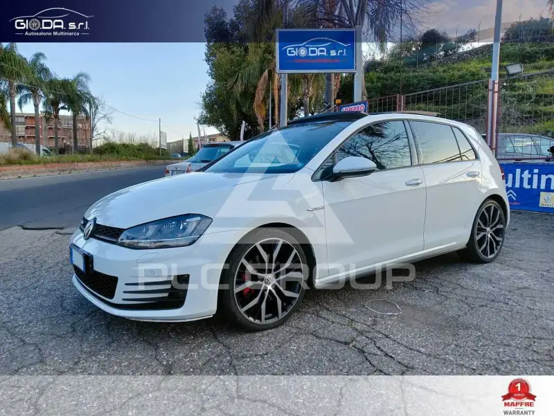 2016 Volkswagen GOLF