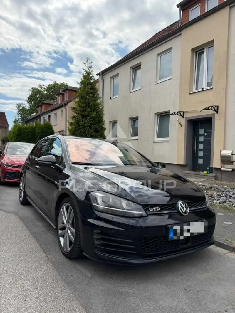 2016 Volkswagen GOLF