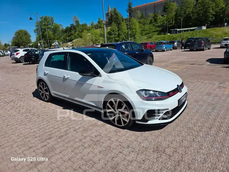 2016 Volkswagen GOLF