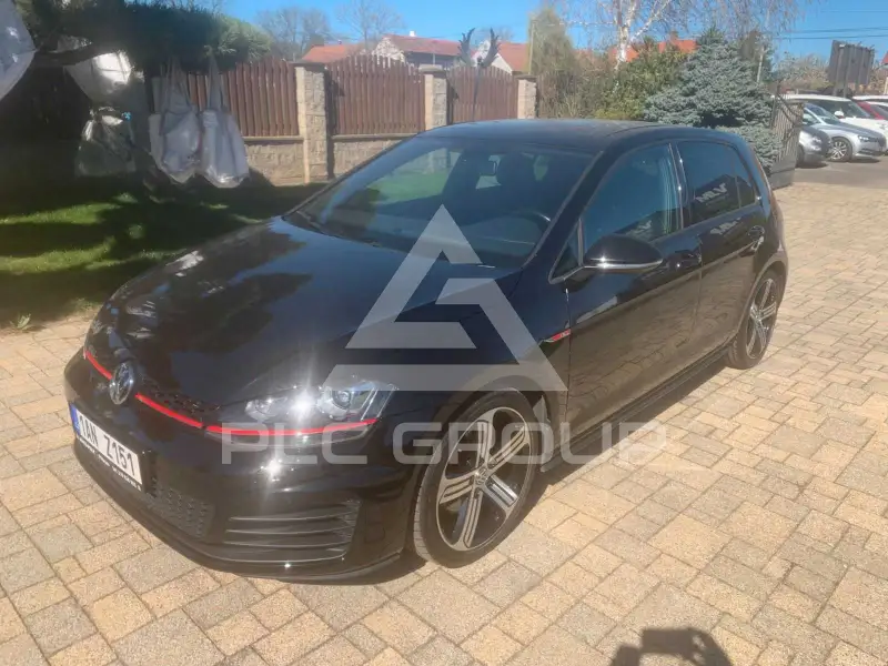 2016 Volkswagen GOLF